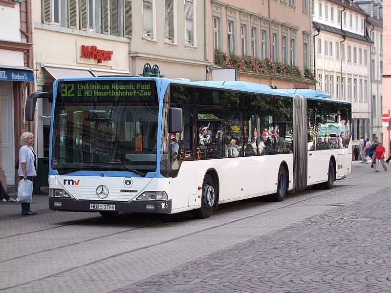 MB-Citaro  HD E 3796  ist als Linie32 unterwegs; 080828
