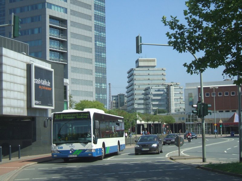 MB Citaro Linie SB 10 in Duisburg nach Vloyner Sdring ,
des Unternehmen NIAG