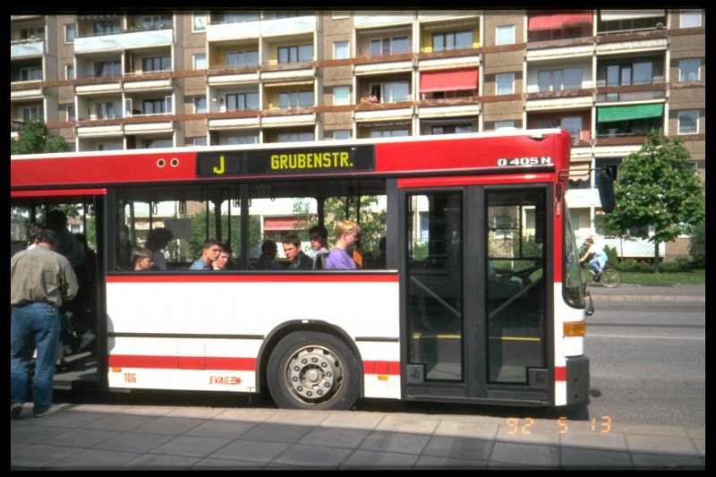 Mercedes 405 N, erste Niederflurbusse in Erfurt 1992, hier in Neubaugebiet Nordhuser Strasse