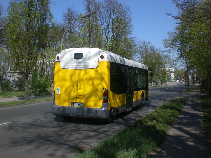 Mercedes-Benz O 520 (Cito) auf der Linie 349 nach U-Bahnhof Theodor-Heuss-Platz am S-Bahnhof Messe-Sd.
