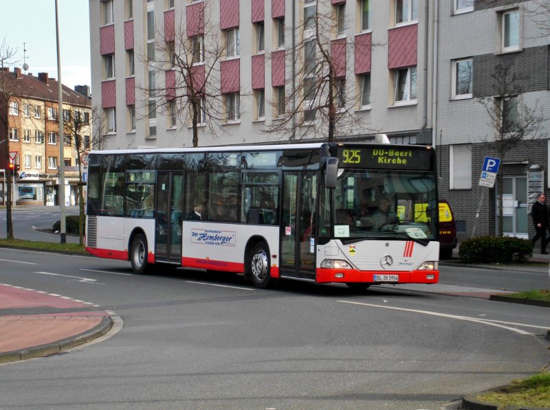 Mercedes Benz O 530 I Citaro Auf Der Linie 925 Nach Duisburg Baerl Kirche Am U Bahnhof Duisburg Meiderich Bus Bild De
