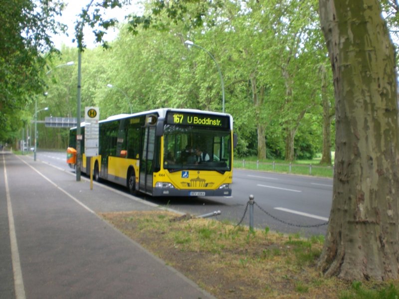 Mercedes-Benz O 530 I (Citaro) auf der Linie 167 nach U-Bahnhof Boddinstrae am S-Bahnhof Treptower Park.