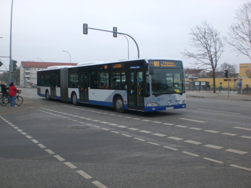 Mercedes-Benz O 530 I (Citaro) auf der Linie 601 nach Potsdam Hauptbahnhof am S-Bahnhof Teltow Stadt.