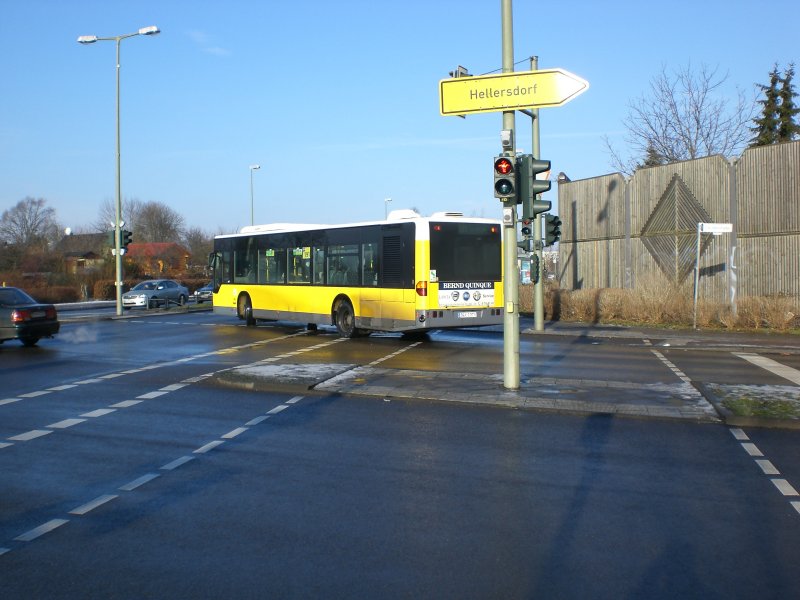 Mercedes-Benz O 530 I (Citaro) auf der Linie 191 nach S-Bahnhof Marzahn an der Haltestelle Hellersdorf Cecilienstrae/Blumberger Damm.