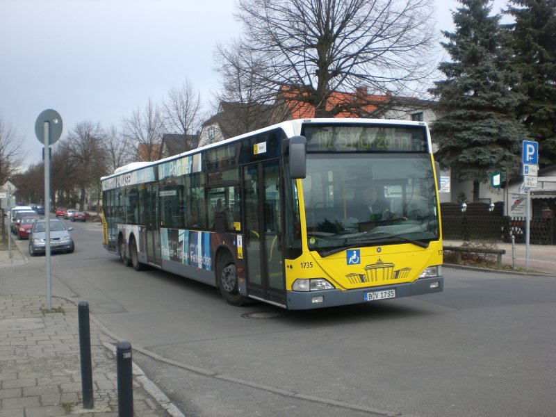 Mercedes-Benz O 530 I (Citaro) auf der Linie 192 nach S-Bahnhof Marzahn am S-Bahnhof Biesdorf.