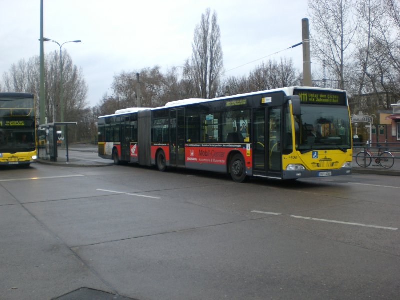 Mercedes-Benz O 530 I (Citaro) auf der Linie M11 nach Lichterfelde Unter den Eichen/Drakestrae am S-Bahnhof Schneweide/Sterndamm.