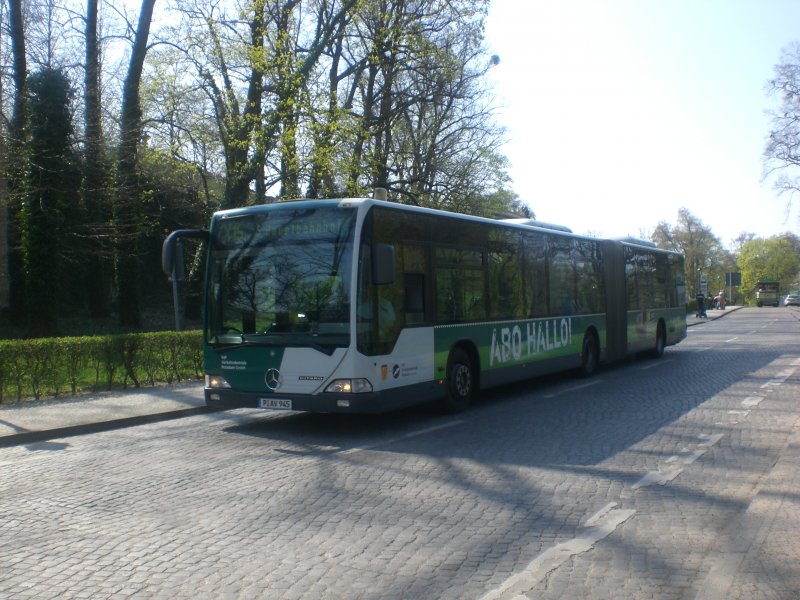 Mercedes-Benz O 530 I (Citaro) auf der Linie X15 nach Hauptbahnhof an der Haltestelle Schlo Sanssouci.