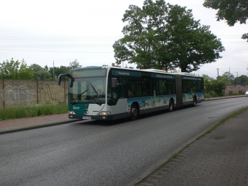Mercedes-Benz O 530 I (Citaro) auf der Linie 694 nach Hauptbahnhof nahe der Haltestelle Schlaatzstrae.