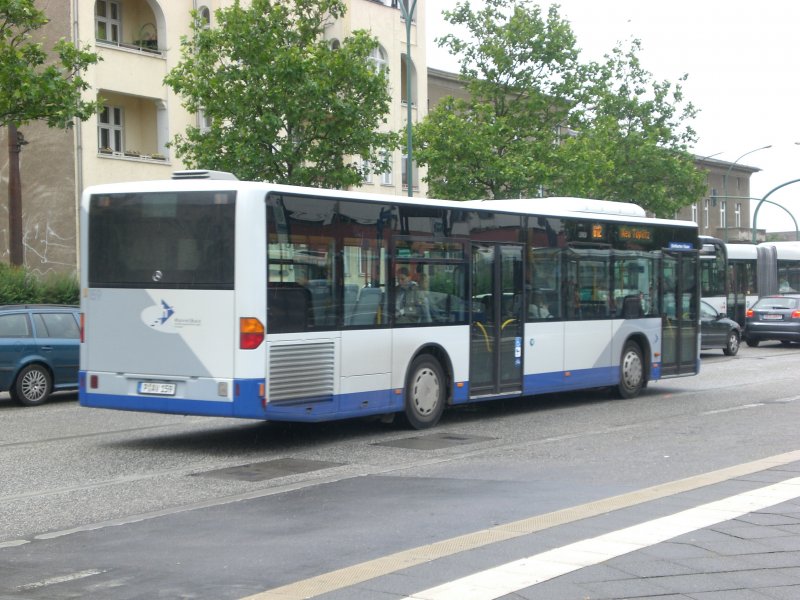 Mercedes-Benz O 530 I (Citaro) auf der Linie 612 nach Neu Tplitz am Hauptbahnhof.

