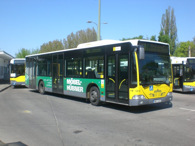 Mercedes-Benz O 530 I (Citaro) auf der Linie 160 nach Schneweide Hasselwerderstrae am S-Bahnhof Schneweide/Sterndamm.