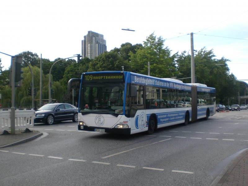 Mercedes-Benz O 530 I (Citaro) auf der Linie 109 nach Hauptbahnhof am U-Bahnhof Stephansplatz.