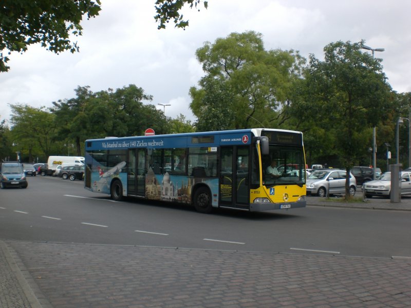 Mercedes-Benz O 530 I (Citaro) auf der Linie 249 nach Grunewald Roseneck am S+U Bahnhof Zoologischer Garten.