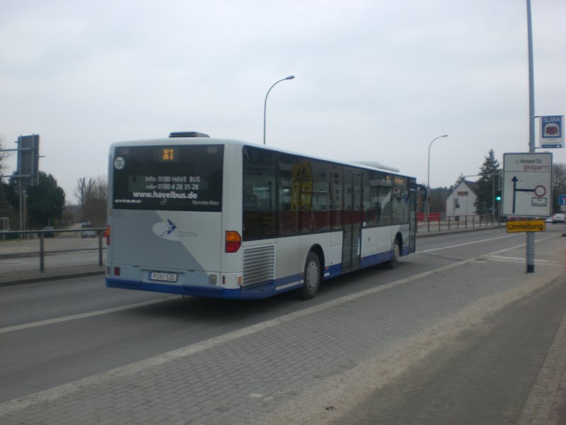 Mercedes-Benz O 530 I  (Citaro) auf der Linie X1 nach Bahnhof Teltow am S-Bahnhof Teltow Stadt.