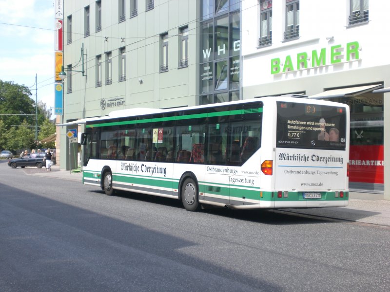 Mercedes-Benz O 530 I  (Citaro) auf der Linie 910 nach Finowfurt an der Haltestelle Am Markt.
