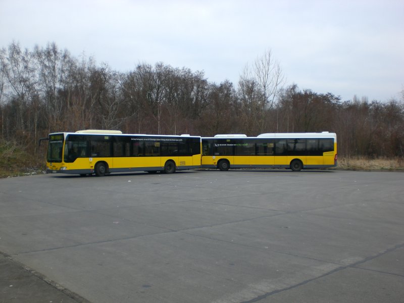 Mercedes-Benz O 530 II (Citaro Facelift) auf der Linie 259 nach S-Bahnhof Buch an der Haltestelle Stadion Buschallee/Hansastrae