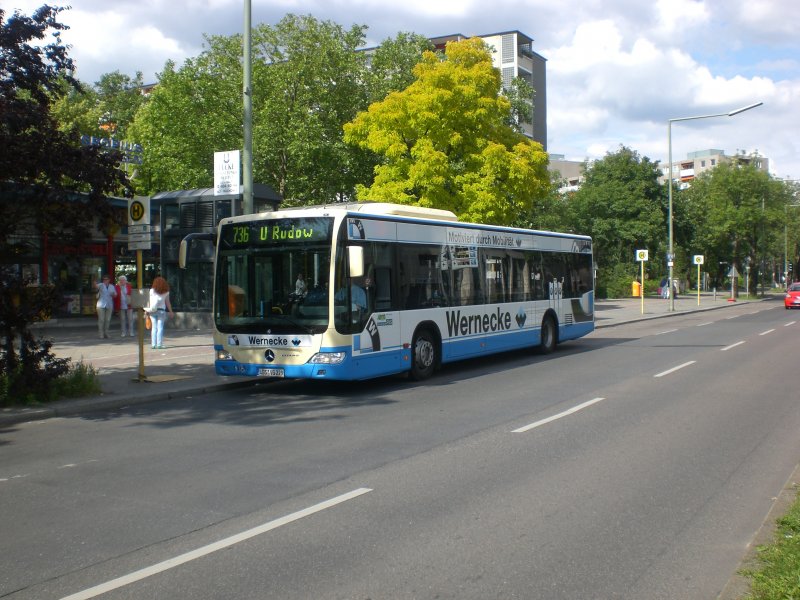 Mercedes-Benz O 530 II (Citaro Facelift) auf der Linie 736 nach U-Bahnhof Rudow am U-Bahnhof Johannisthaler Chaussee.