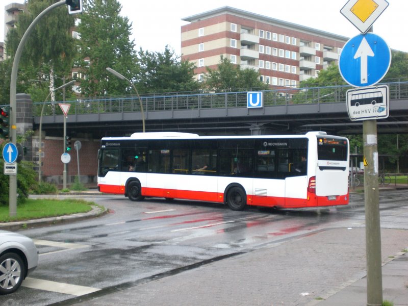 Mercedes-Benz O 530 II (Citaro Facelift) auf der Linie 179 nach S-Bahnhof Poppenbttel am U-Bahnhof Alsterdorf.