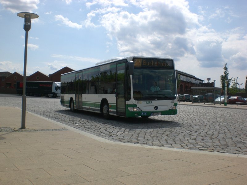 Mercedes-Benz O 530 II  (Citaro Facelift) auf der Linie 865 am Hauptbahnhof.