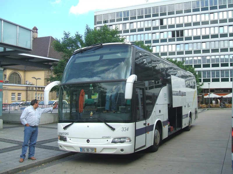 Mercedes Santos (Atomic) aus Portugal im Hagener Busbahnhof