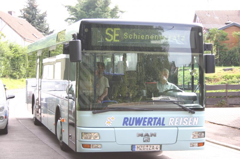 MZG- ZA 4: Er fhrt den SEV zwischen Neunkirchen und Illingen (Saar). 