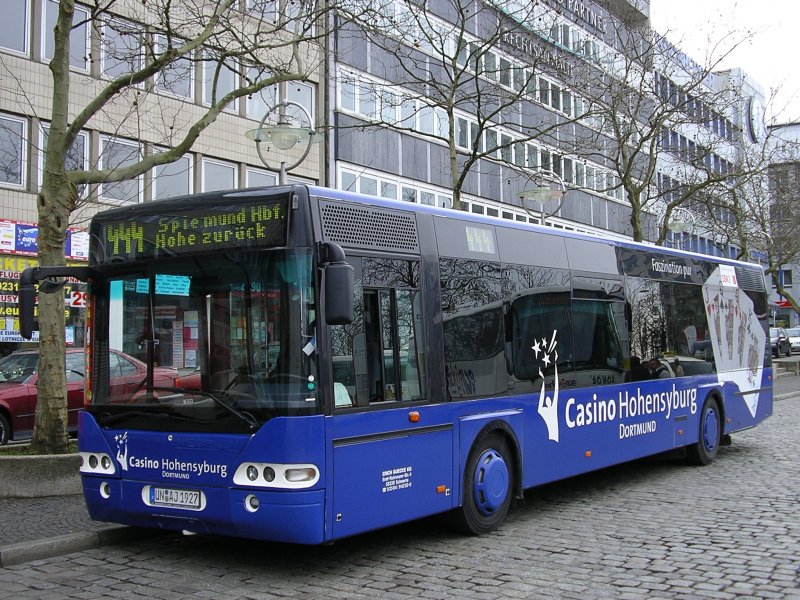 Neoplan ,Linie 444 , von Dortmund Busbahnhof zum Spielcasino
Hohensyburg und zurck.(09.03.2008)