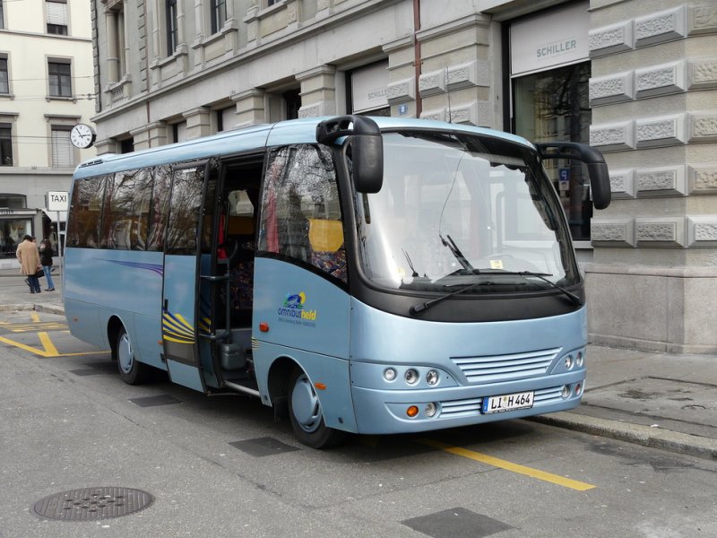 omnibus Held - Toyota Kleinbus LI:H 464 unterwegs in der Stadt Zrich am 14.03.2009