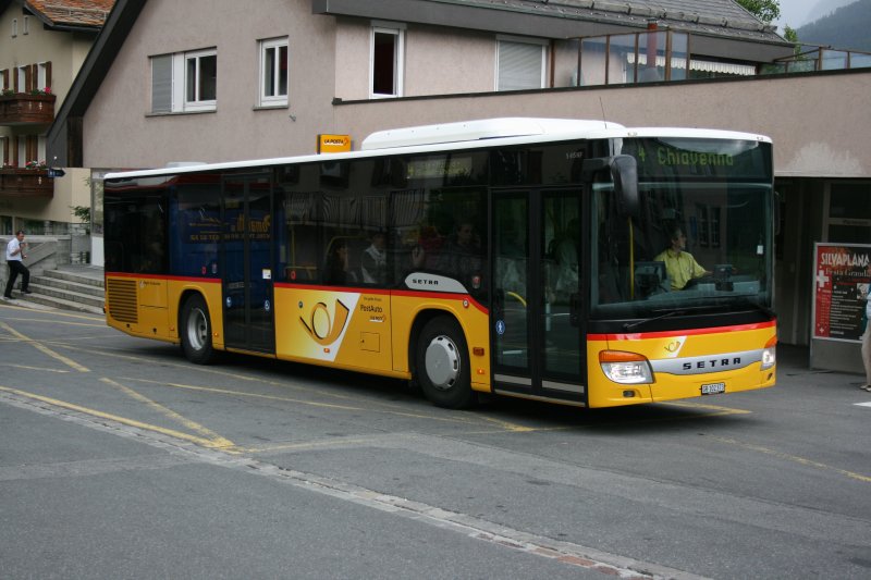 PostAuto Graubünden GR 102'373 (Setra 415NF, 2007) am 28.7.2008 in Silvaplana, Posta.