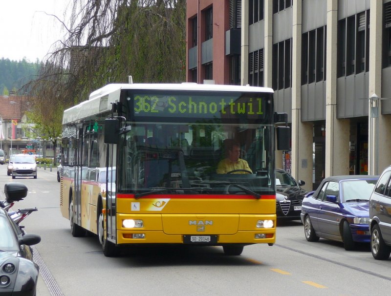 Postauto - MAN  SO 20146 unterwegs auf der Linie 362 in Lyss am 21.04.2009