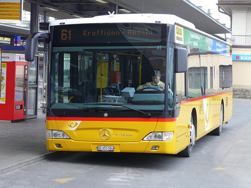 Postauto - Mercedes Citaro BE 653384 unterwegs auf der Linie 61 in Spiez am 28.12.2008