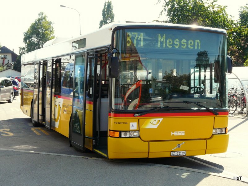 Postauto - Volvo-Hess  SO 21149 unterwegs auf der Linie 871 nach Messen vor dem Bahnhof Jegensdorf am 05.08.2009