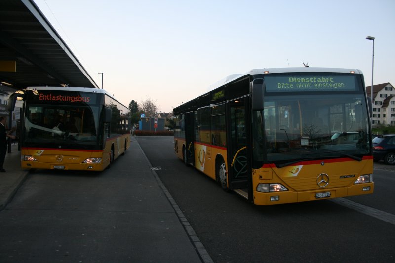 PU Ryffel AG, Uster, Nr. 240 (Citaro Facelift, 2008) und Nr. 203 (Citaro, 2006) in Pfffikon ZH Bahnhof.