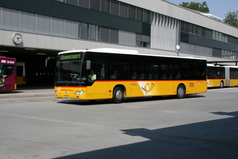 PU SteinerBus, Ortschwaben, Nr 12 (BE343'878, Citaro Facelift , 2007) am 21.8.2009 bei der Postautostation Bern.