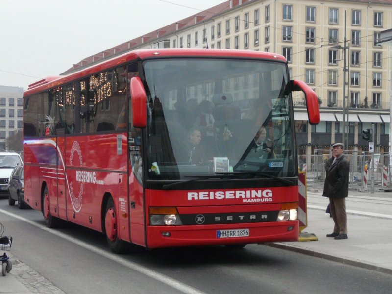 REISREING HAMBURG - Setra S 315 GT-HD  HH:RR1876 unterwegs in Dresden am 10.12.2008