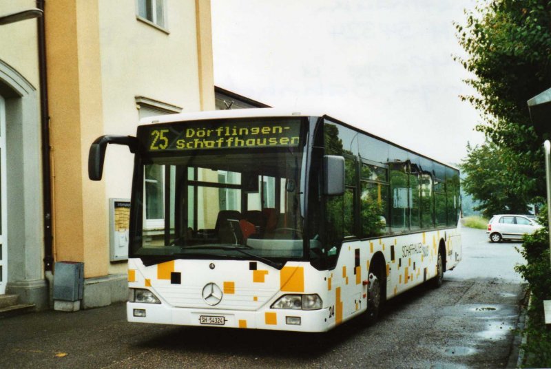 SB Schaffhausen Nr. 24/SH 54'324 Mercedes Citaro (ex Rattin, Neuhausen Nr. 24) am 6. Juni 2009 Thayngen, Bahnhof