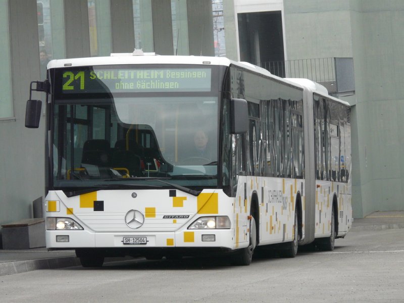 Schaffhausen Bus - Mercedes Citaro Gelenkbus Nr.4 SH 12504 unterwegs in Schaffhausen am 20.02.2009
