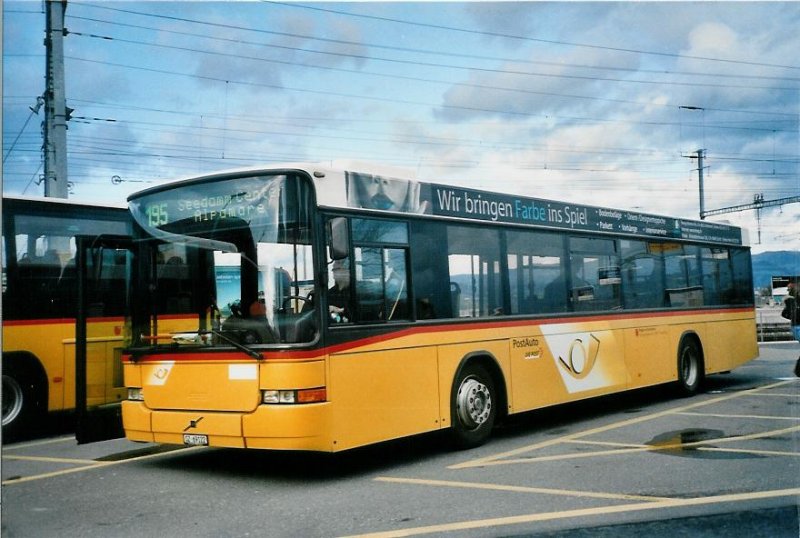 Schuler, Feusisberg SZ 69'122 Volvo/Hess am 1. Mrz 2008 Pfffikon, Bahnhof