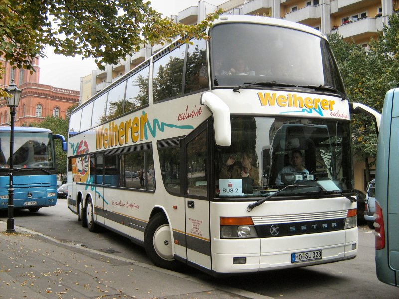 SETRA-Reisebus (Doppeldecker) in Berlin-Mitte, 12.10.2008