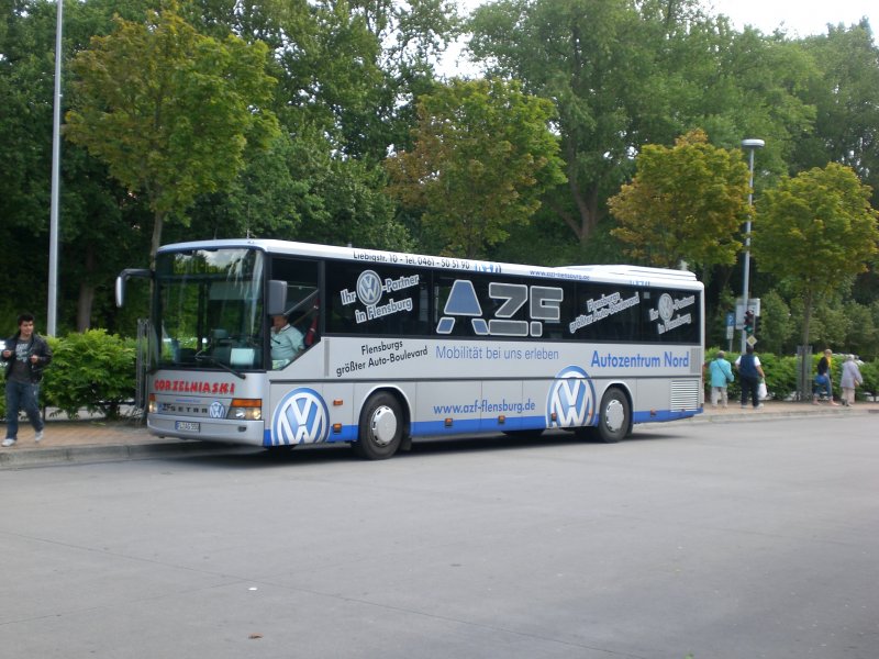 Setra S 300er-Serie auf Betriebsfahrt am ZOB.