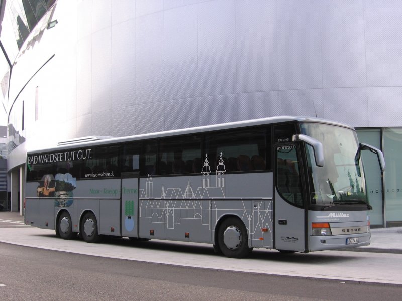 SETRA S 317 GT-HD  Mller , 08.07.2007 Stuttgart Daimler-Museum