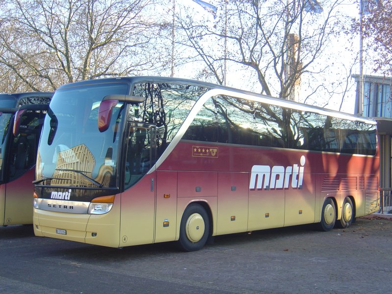 SETRA S 416 HDH  Marti , 15.12.2007 Karlsruhe