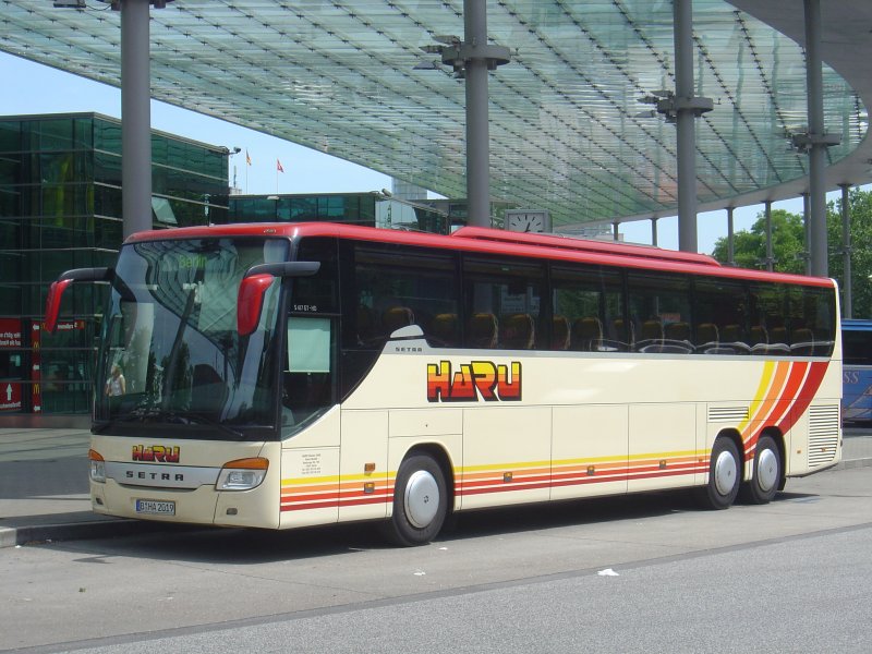 SETRA S 417 GT-HD  HARU , 04.06.2008 Hamburg ZOB