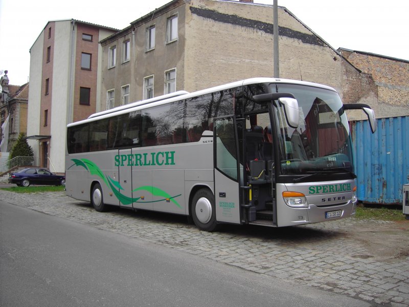 Setra von Sperlich-Busreisen.de aus Schnbach/Oberlausitz am 19.04.2008 in Guben 