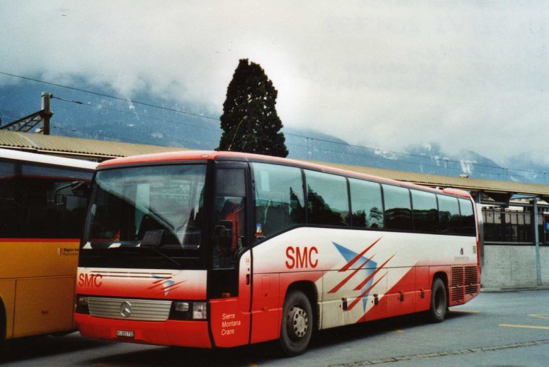 SMC Montana Nr. 32/VS 201'732 Mercedes O 404 am 30. Mrz 2009 Sierre, Bahnhof