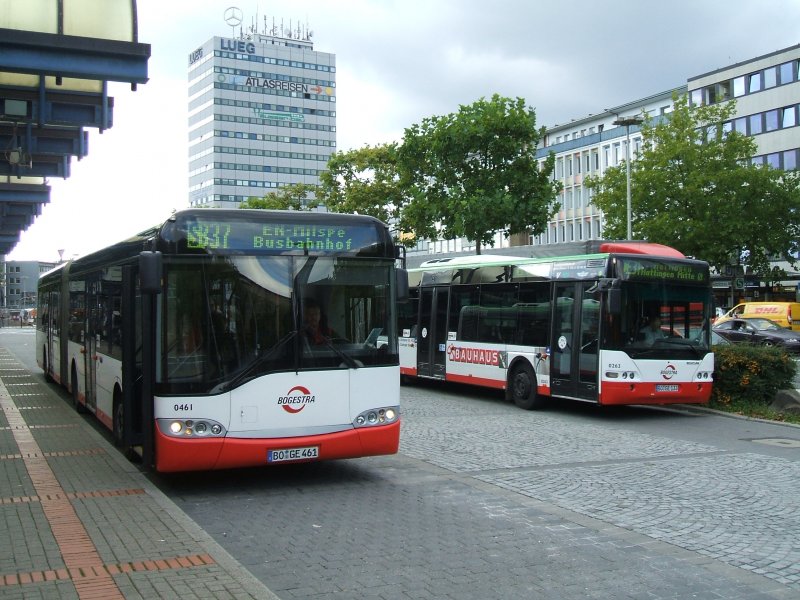 Solaris Urbino 18 ,Bogestra Linie SB 37 nach Ennepe-Milspe Bbf.
im Bochumer Hbf/Bbf.(25.09.2007) 