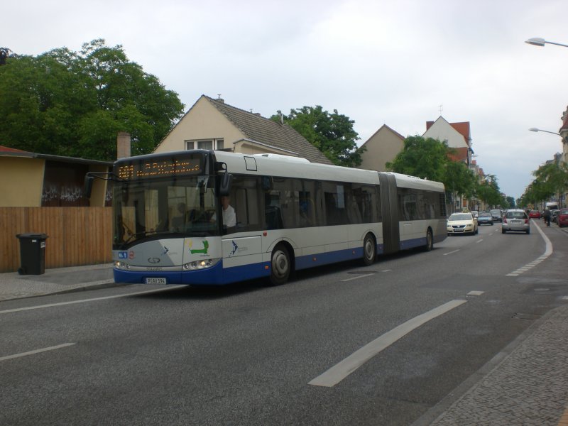 Solaris Urbino auf der Linie 601 nach Hauptbahnhof nahe vom S-Bahnhof Babelsberg.