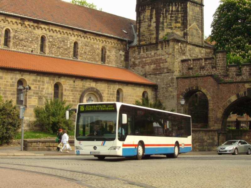 Stadtbus Eisenach: Mercedes-Benz Citaro der KVG Eisenach, eingesetzt im Stadtverkehr Eisenach (Mai 2008). Aufgenommen am Karlsplatz in der Innenstadt.