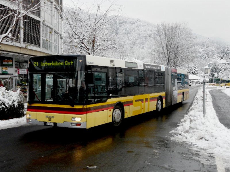 STI - MAN Bus Nr.87  BE 572087 unterwegs auf der Linie 21 in Thun am 12.12.2008