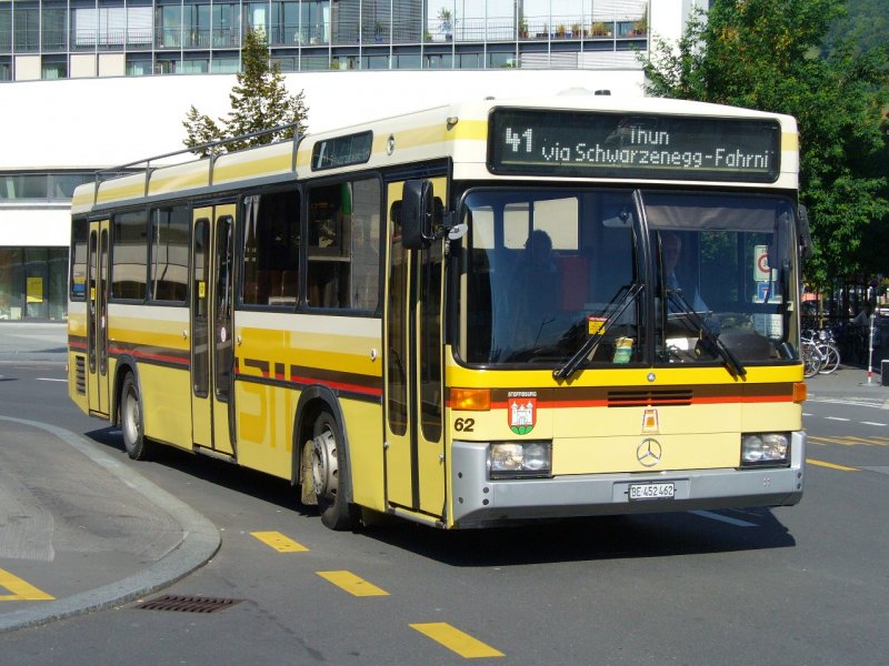 STI - Mercedes Bus Nr.62 BE 452462 bei Bushaltestellen vor dem Bahnhof Thun am 20.09.2007