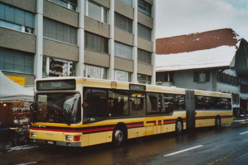 STI Thun Nr. 72/BE 397172 MAN am 12. Dezember 2008 Steffisburg, Platz