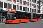 Hess Elektrobus 201, auf der Linie 9, bedient am 09.09.2022 die Haltestelle beim Guisanplatz.